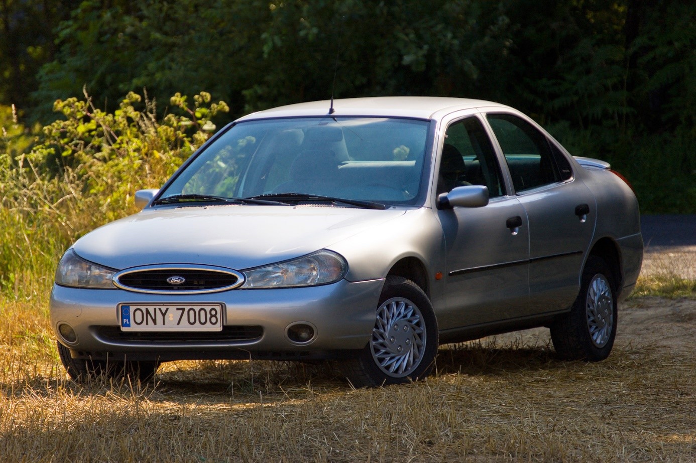 Ford Mondeo II 