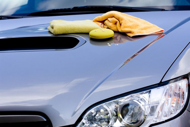 Mycie auta zimą - jak umyć samochód bez szkody?