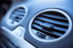 Układ klimatyzacji w samochodzie: ile to kosztuje?