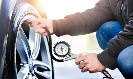 Tabela ciśnień w oponach samochodowych. Jakie ciśnienie jest odpowiednie?